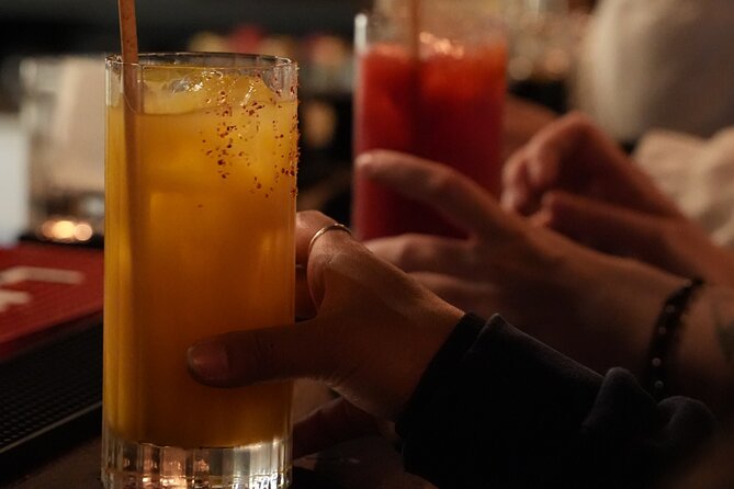 Masterclass Cocktail in a Sumptuous Bar in Nice - A cocktail class in Nice with a personal feel