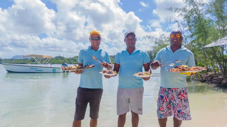 Mauritius: Speedboat Ile aux Cerfs, GRSE Waterfall, BBQ, Bar - Music, Sega, and the right day to go
