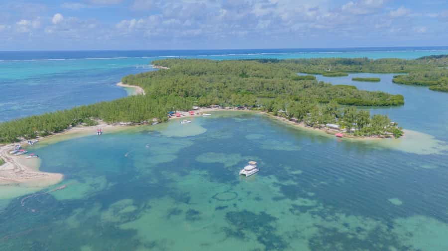 Mauritius: Speedboat Ile aux Cerfs, GRSE Waterfall, BBQ, Bar - Should you book this Ile aux Cerfs trip?