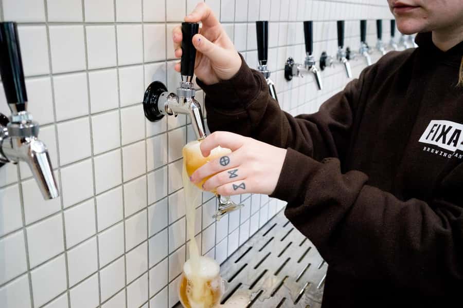 Melbourne Beer Tour – Hidden Bars & Local Brews - Walking, access, and the practical details