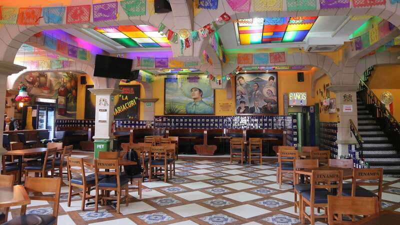 Mexico City: Traditional Mexican Bars of the Historic Center - Tenampa and the mariachi finale at Garibaldi Plaza