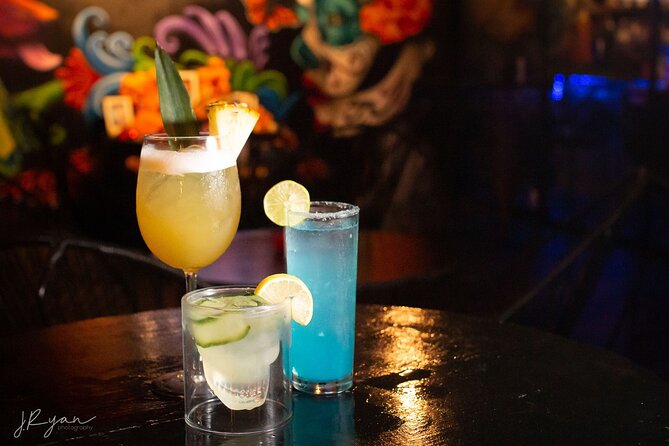 Mezcal vs. Tequila Cocktail Tasting in a Cantina - Who will enjoy this most