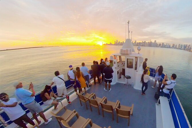 Miami Skyline Sunset Cruise with The Mojito Bar On board - Starting at Bayside Marketplace