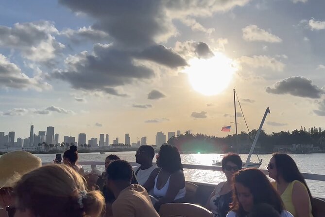 Miami Skyline Sunset Cruise with The Mojito Bar On board - Six islands in the Venetian chain