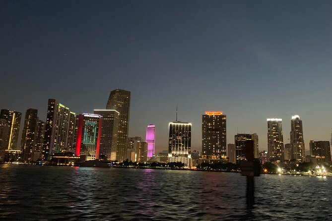Miami Sunset and City Lights Cocktail Cruise - My verdict: book it for the views and drinks