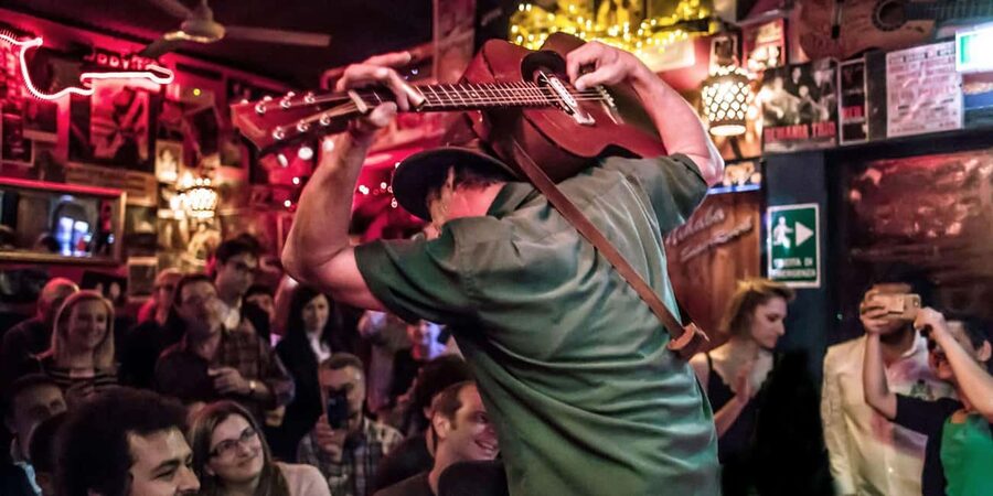 Milan Social Walk: Bars, Squares & Local Vibes - Key points to know before you book