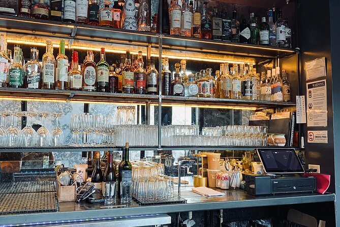 Minneapolis Local Bar Tour with Tastings - Starting among the cobblestones of Saint Anthony Main