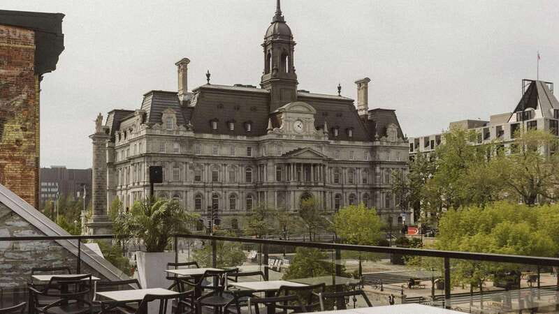 Montreal: Guided Pub Crawl of the City's Skyline Bars - Weather, comfort, and practical limits