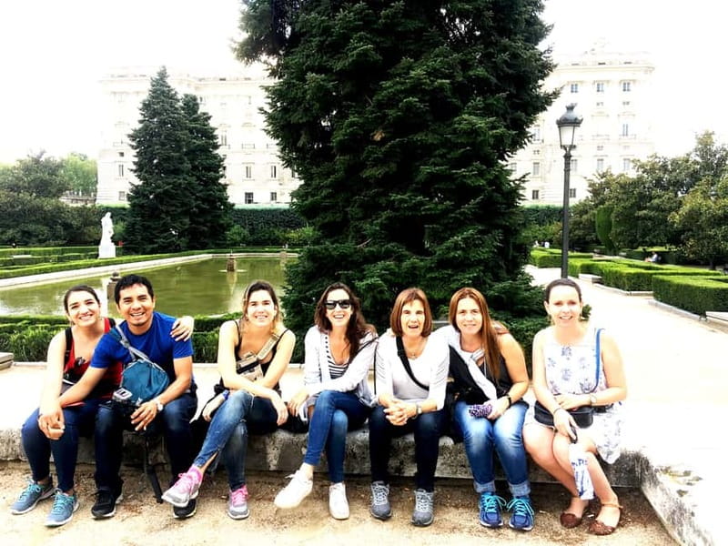 Mysteries & Tapas Tour in Madrid + Trendy Bar - Key points to know before booking