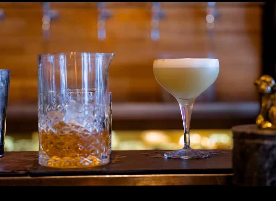 Nairobi bar crawl:Drink and Mingle - What the different stops can feel like