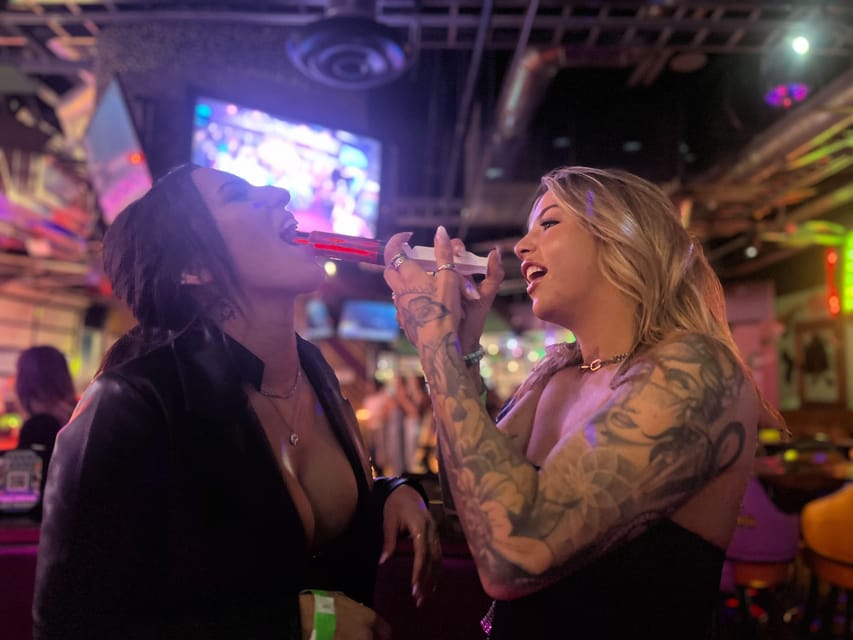 Nashville Bar Crawl: Guided Pub Crawl with Drinks Discounts - What a $48 Nashville bar crawl actually gives you
