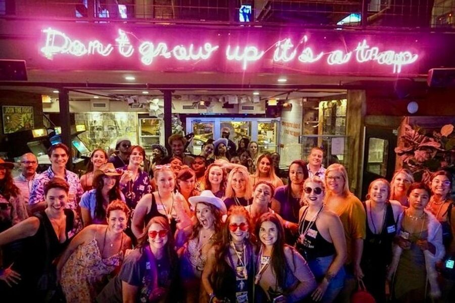 Nashville: Exclusive Entry and Special Offers VIP Bar Crawl - Live music, crowds, and the changing feel of each stop