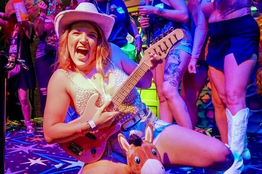 Nashville: Exclusive Entry and Special Offers VIP Bar Crawl - Practical advice for getting more from the evening