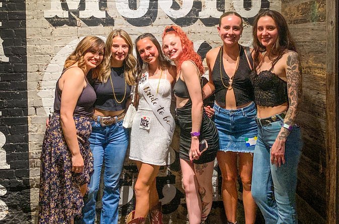 Nashville Live Music Bar Crawl with Local Venues & Drink Specials - Honky Tonk Central and the all-day bar scene