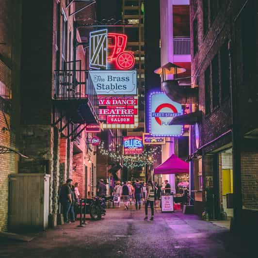 Nashville's Speakeasy Secrets: True Crime Tasting Pub Crawl - The first stop sets the tone