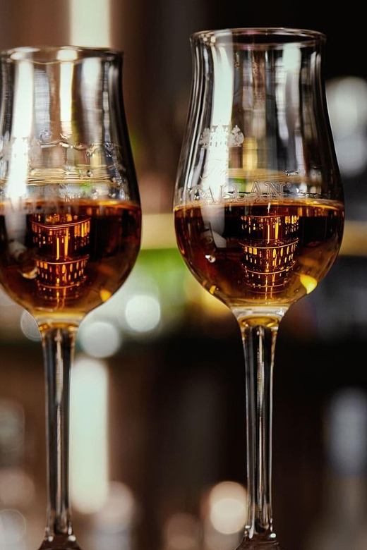 Nashville's Speakeasy Secrets: True Crime Tasting Pub Crawl - Who will enjoy this Nashville night out