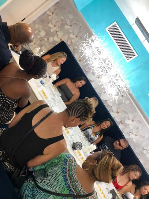 Nassau: Rum Cocktails and Fritter Making Experience - Why this Nassau experience feels different