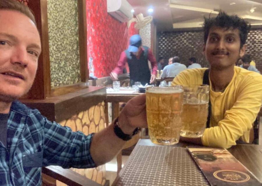 New Delhi: Private Guided Nightlife Experience with Drink - Practical health and ID details