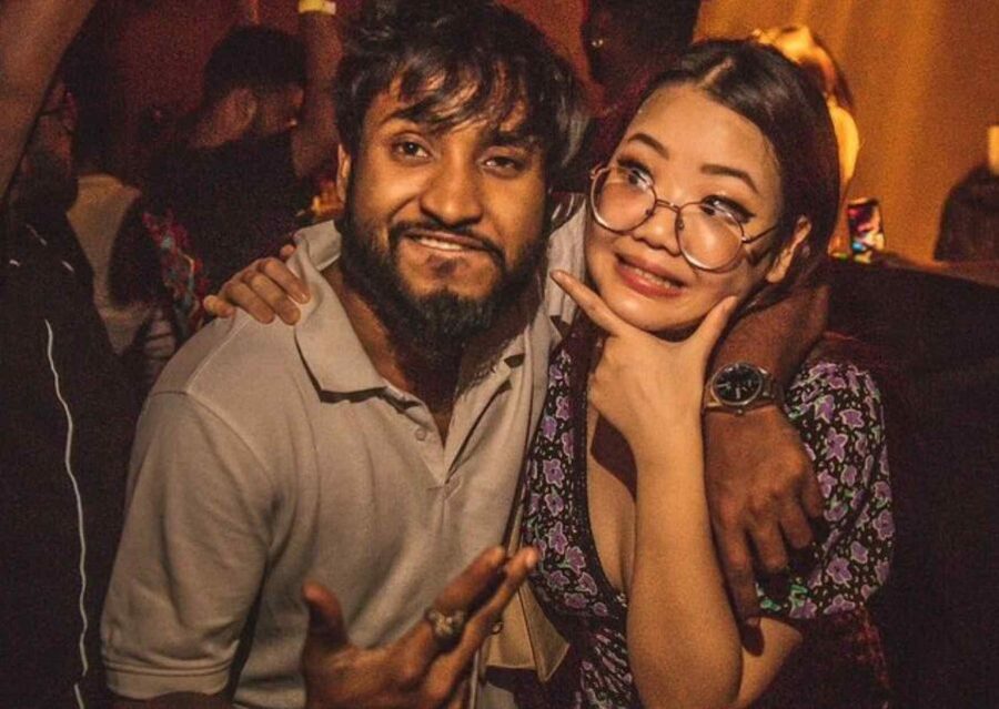 New Delhi: Private Guided Nightlife Experience with Drink - What the bar stops are designed to offer