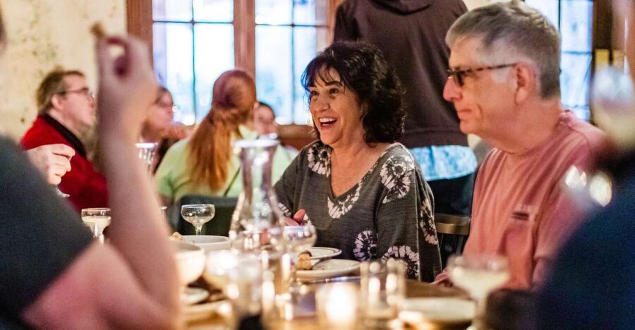 New Orleans: Combo Cocktail and Food History Tour - A four-hour lesson in New Orleans on a plate
