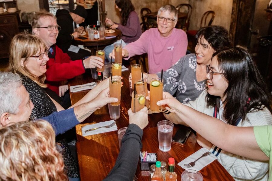 New Orleans: Combo Cocktail and Food History Tour - What $160 buys you