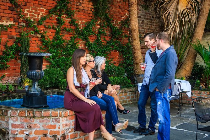 New Orleans Cooking Class and Cocktail Walking Tour - Court of Two Sisters and the French Quarter Streets