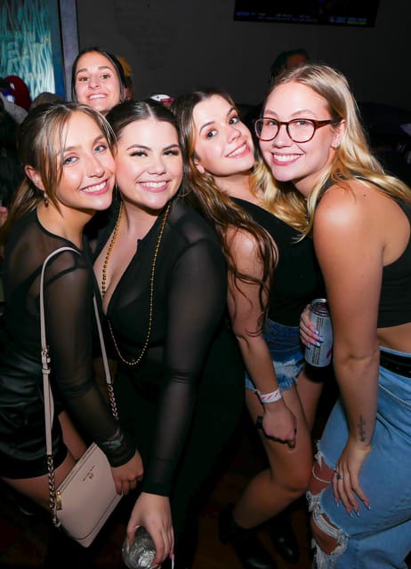 New Orleans: Guided Bourbon Street Bar Crawl with Shots - Who will enjoy this Bourbon Street crawl