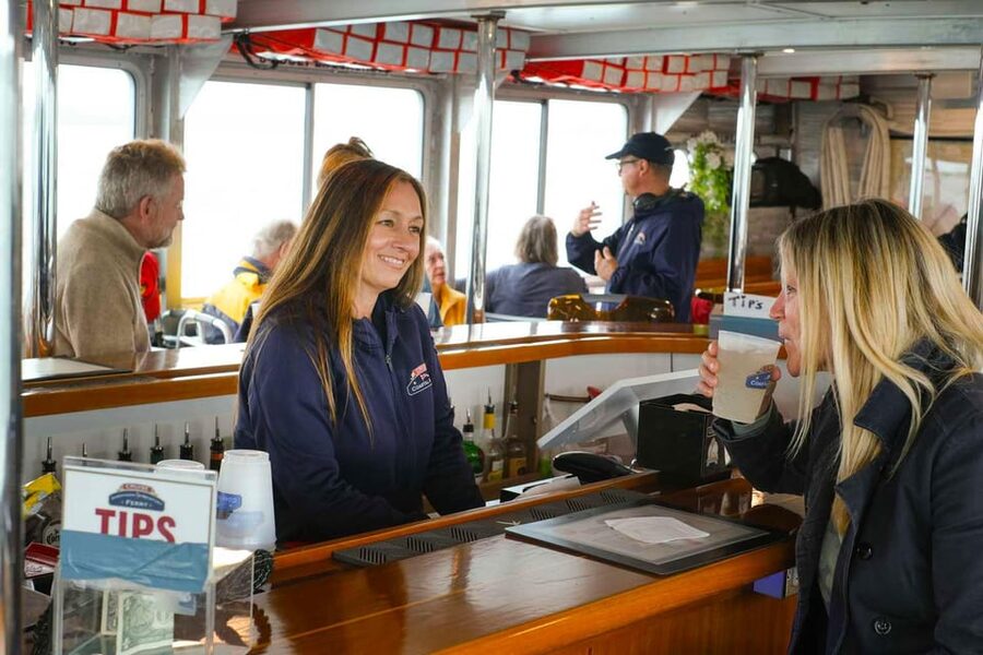Newport, RI: Evening Cocktail Cruise of Narragansett Bay - Why Newport is worth seeing from the water