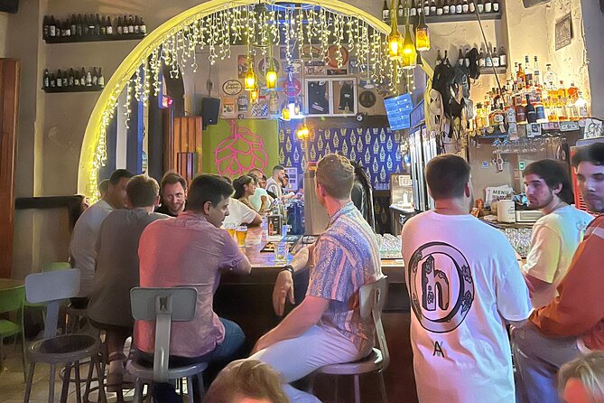 Nightlife Adventure La Placita Calle Cerra La factoría La Perla - Who should book this evening?