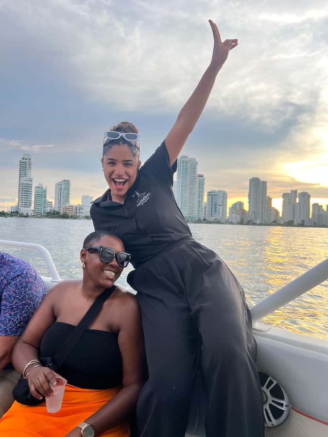 Nightlife: sunset boat party + tour of the old town - How the $56 price measures up