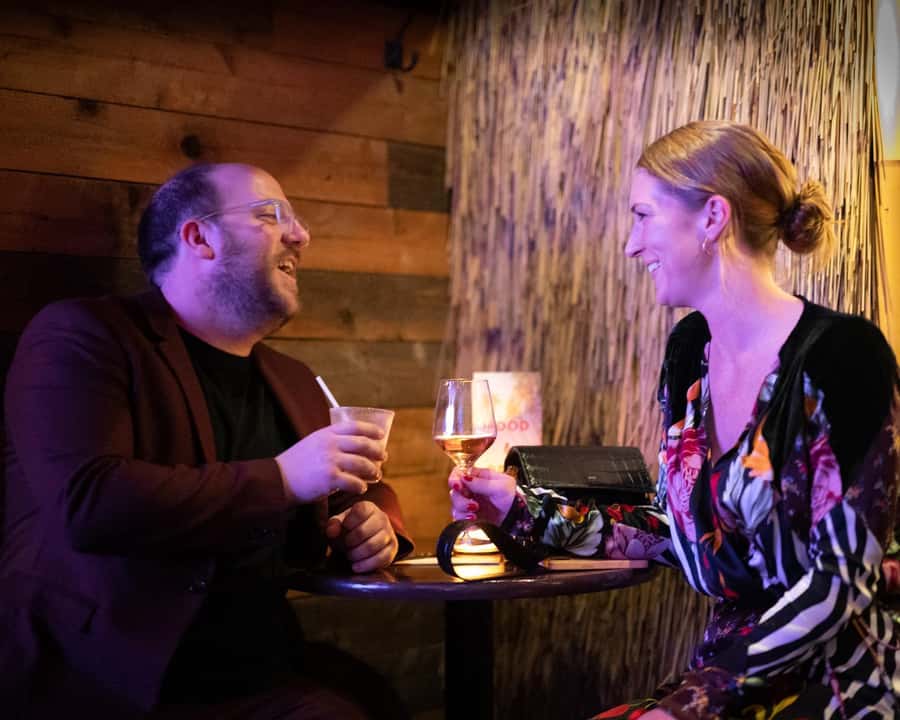 NYC: Bar, Lounge and Rooftop Nightlife Tour - Why the host matters more than the bar list