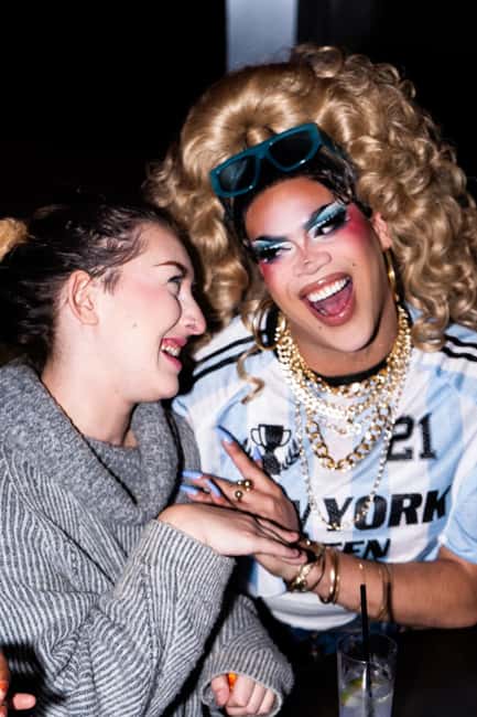 NYC: Drag Highlights - Bar Crawl & Show – Drinks Included! - Who Will Enjoy This Night Most?