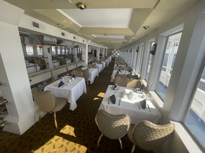 NYC: July 4th Fireworks Party Cruise with BBQ Buffet & Bar - What the Cornucopia Princess offers on July 4th