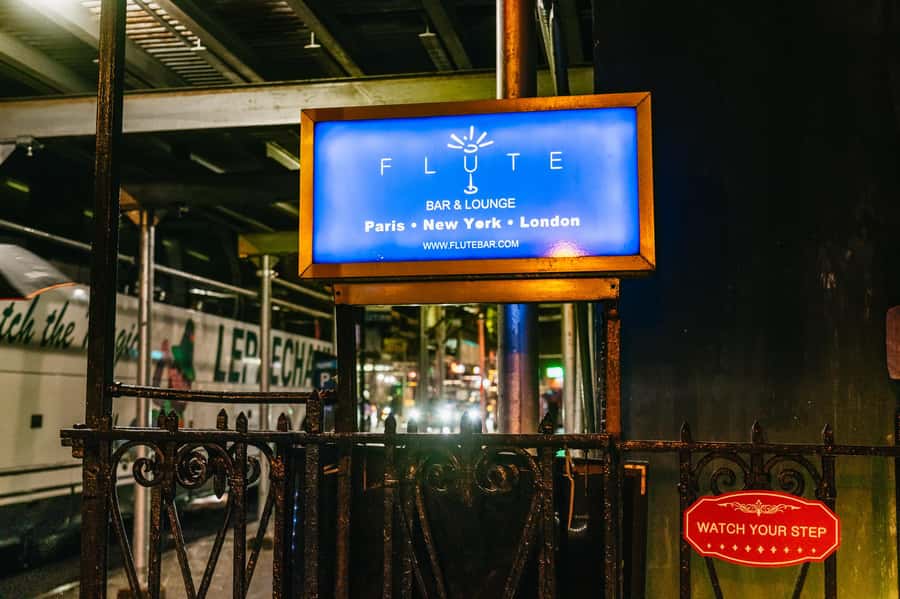 NYC: Speakeasy Drinks and Prohibition History Tour - Stop two: Gilded Age women and the forces behind Prohibition