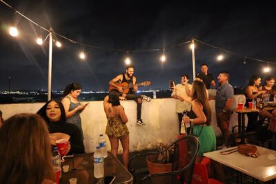 Old San Juan Bar Crawl: Experience Local Hotspots