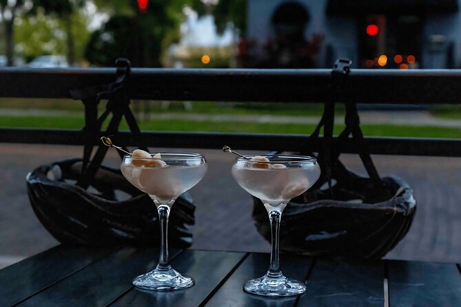 Orlando Night Bike Tour: A Fun Ride Thru the City’s Nightlife - Why Orlando works well by bike after dark