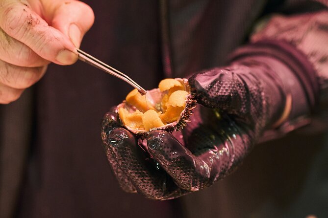 Osaka: 2-Hour Nightlife District Walking & Local Food Culture - Kuromon Market, Osaka’s Kitchen