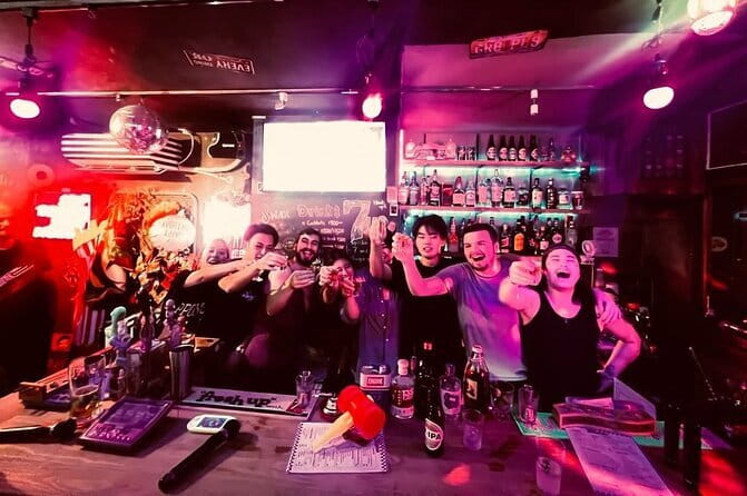 Osaka American village Bar hopping tour - Starting at 9 p.m. in Nishishinsaibashi