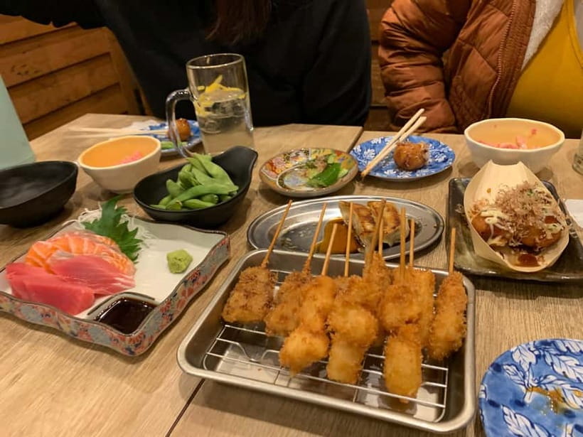 Osaka: Namba Pub Bar Crawl with a Local Guide - The guides make the difference