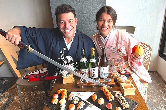 Osaka: Private Food Tour & Bar Hopping in Namba - Hozenji Temple and the Mizukake Fudo-o statue