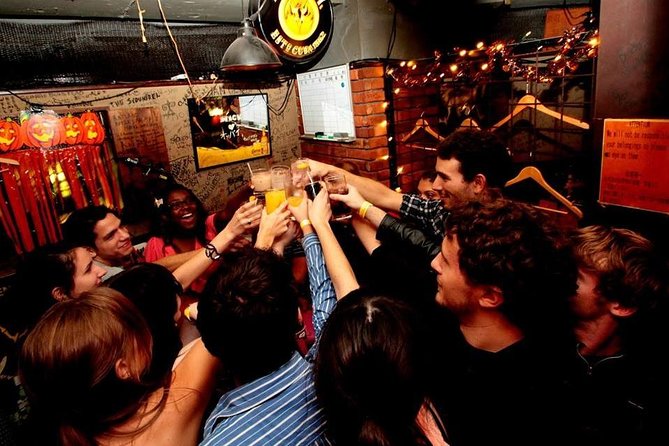 Osaka Pub Crawl and Nightlife Tour - Three bars, three different kinds of evening