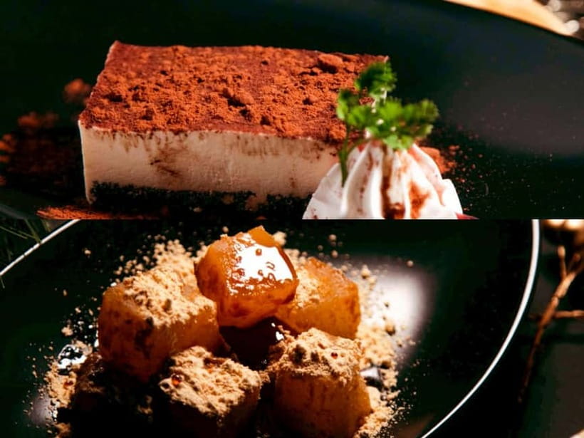 Osaka Umeda: PICCADILLY DINNER SHOW & NIGHTCLUB with Tasting - Food, seating, and the club setting