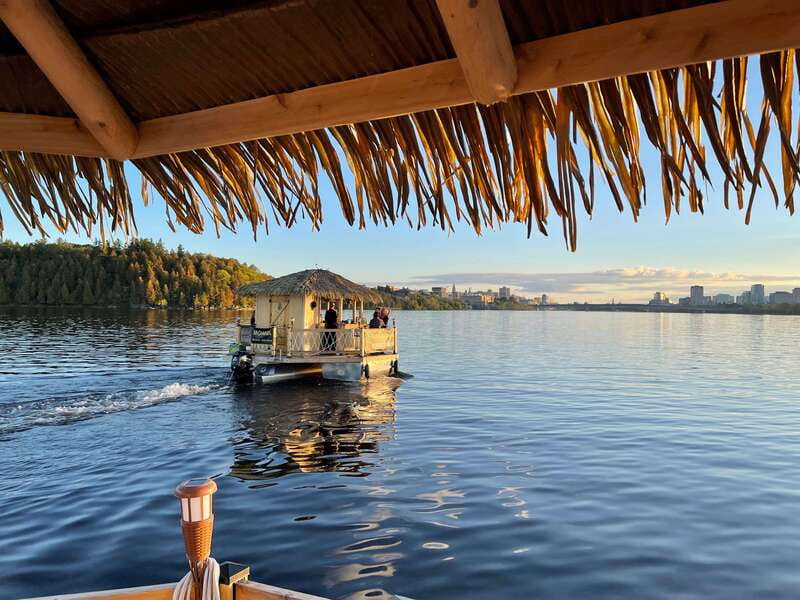 Ottawa: Floating Tiki Bar Cruise on the Ottawa River - Weather, comfort, and accessibility
