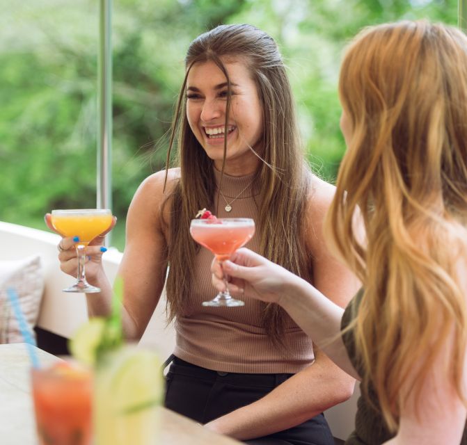 Oxford: Evening Sightseeing River Cruise with a Cocktail - Choosing your seasonal cocktail
