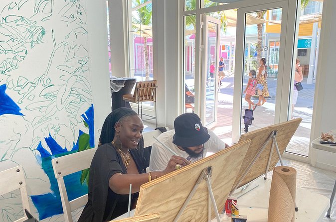 Paint and Sip at the Gallery and Wine Bar - Why the cruise-port location works well