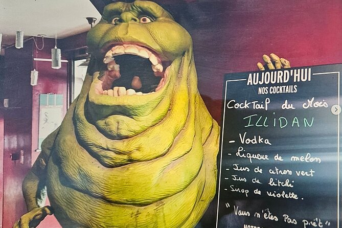 Paris Darkest Tales A Night of Secrets and Legendary Bar Tour - The Louvre and Rue Saint Honore reveal public punishment