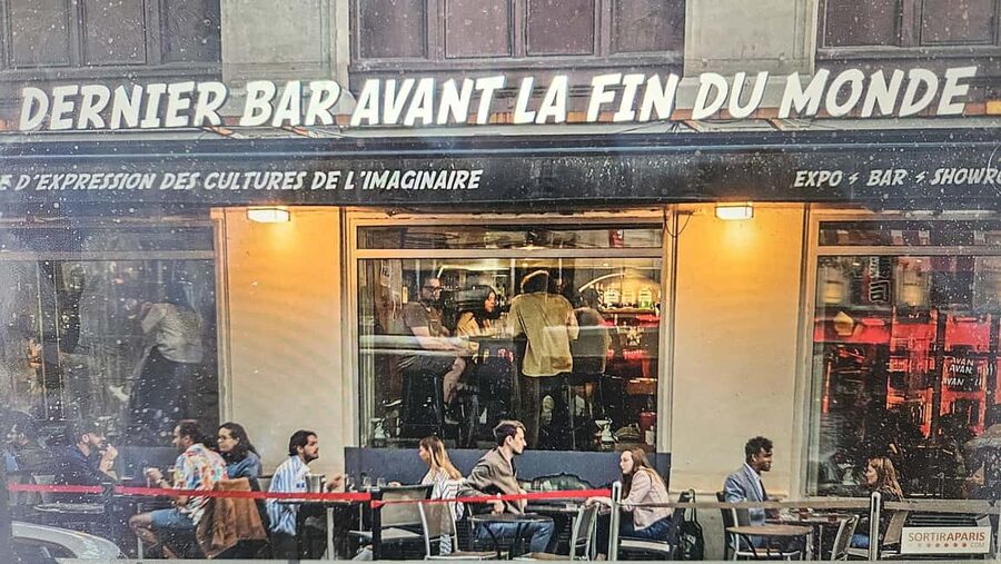 Paris: Darkest Tales,A Night of Secrets & Legendary Bar Tour - Crimes, disappearances, and the city beneath the postcard