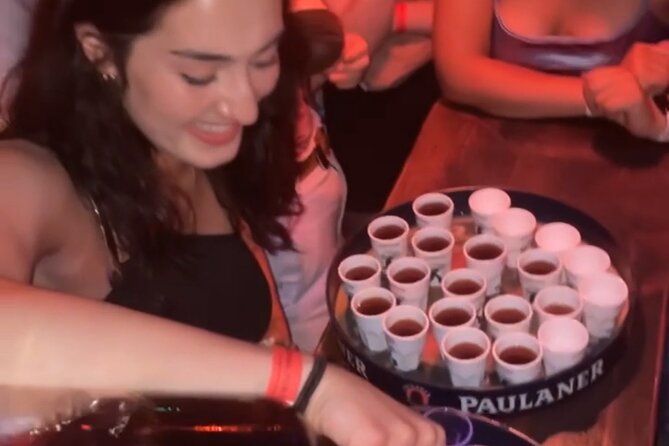 Paris International Pub Crawl with Free Shots & Fun Games - Café Chéri brings music and a Belleville mood