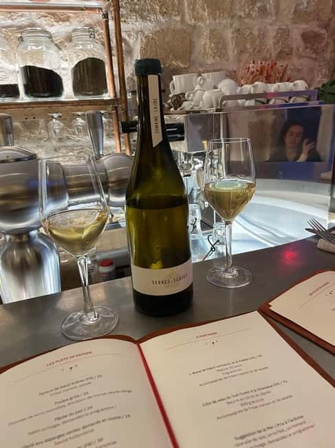 Paris Wine Experience : Guided Tasting in Top Wine Bars - A wine tasting built around your palate