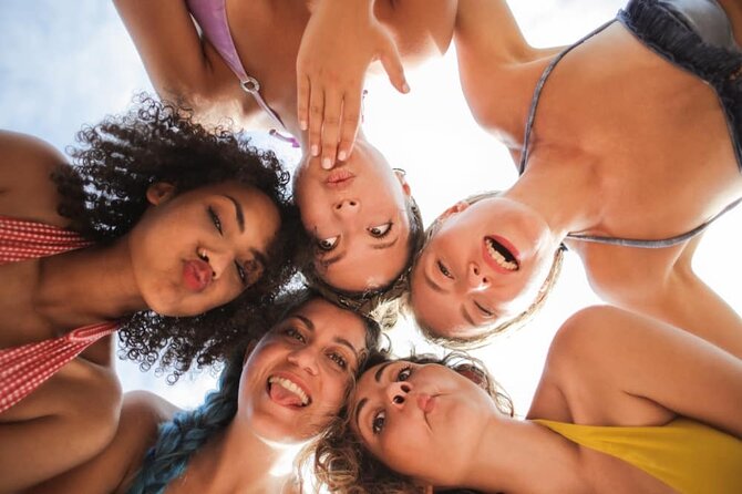 Party Bus Dayclub Crawl - Timing, group size, and what to bring